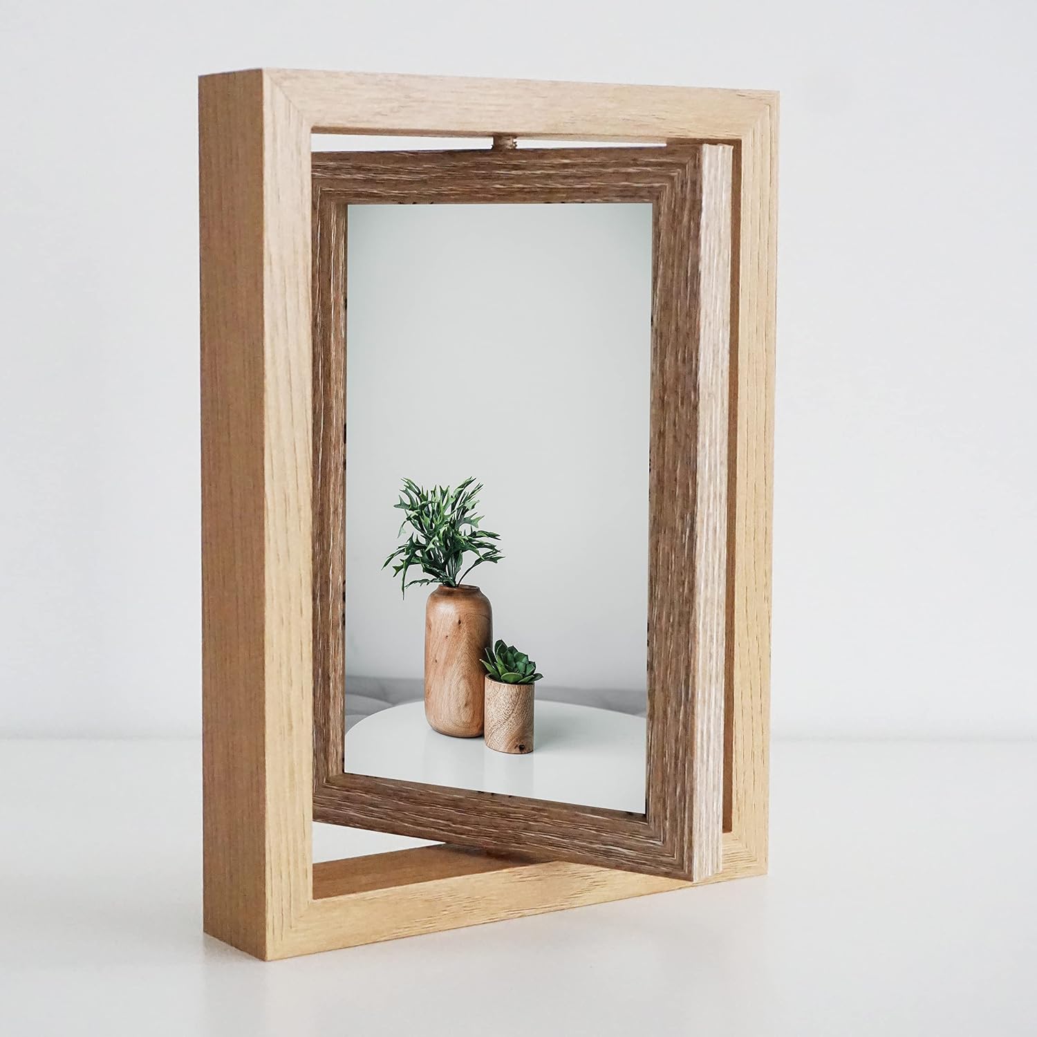 81qlLrzTfdL._AC_SL1500_.jpg 4x6 Rotating Photo Frame - Image 1